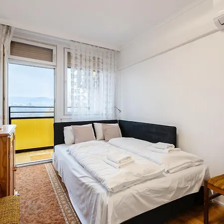 Apartament Danubia *